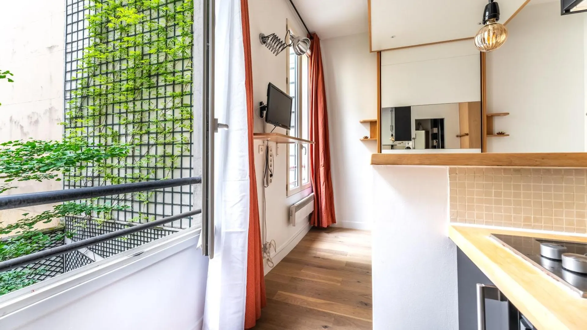Matignon Cozy Flat Apartment Paris